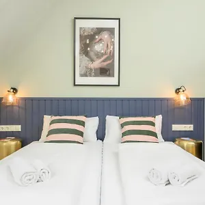 Palais Palffy Suits Wenen